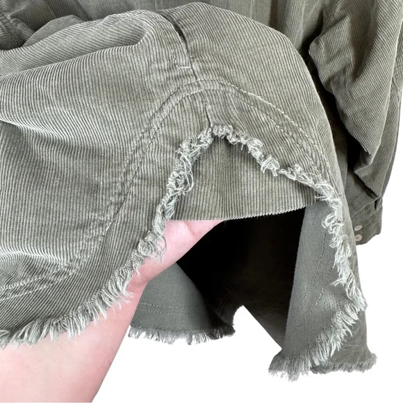 Aerie Offline Large Corduroy Raw Hem Long Sleeve Cotton Oversized Green 1/4 Zip - Picture 7 of 12